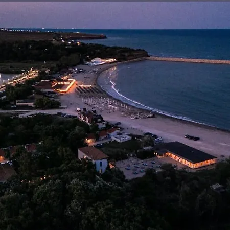 Casa Blanca Case de vacanță *