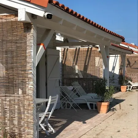 Casa Blanca 度假居 *