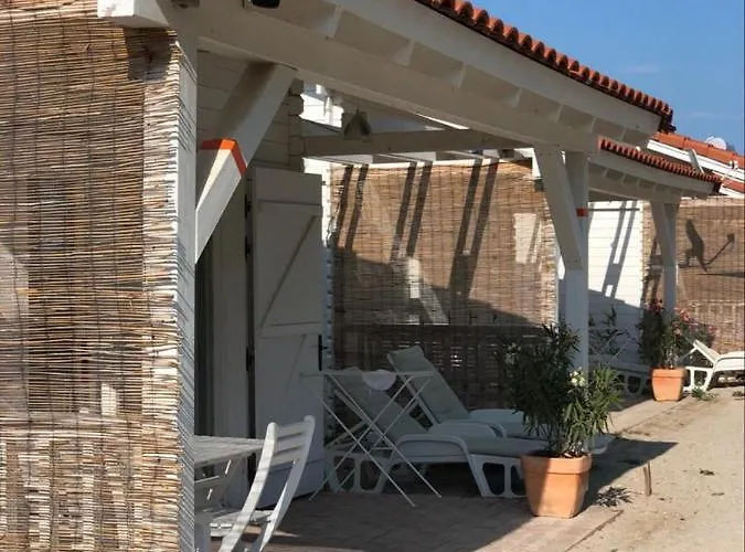 Casa Blanca Case de vacanță *